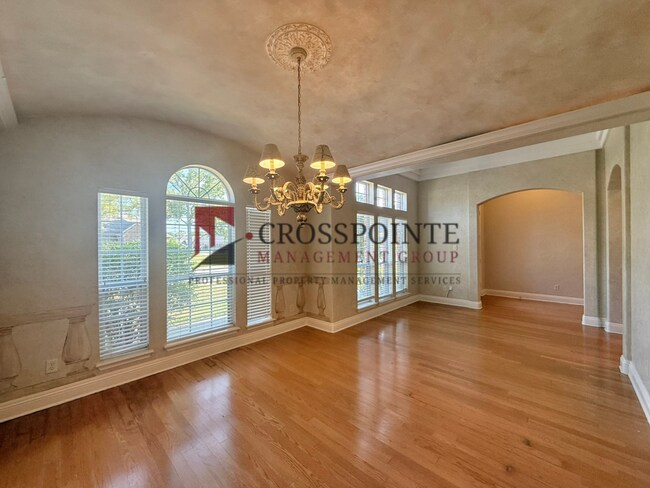 Photo - 1202 Riverbend Drive