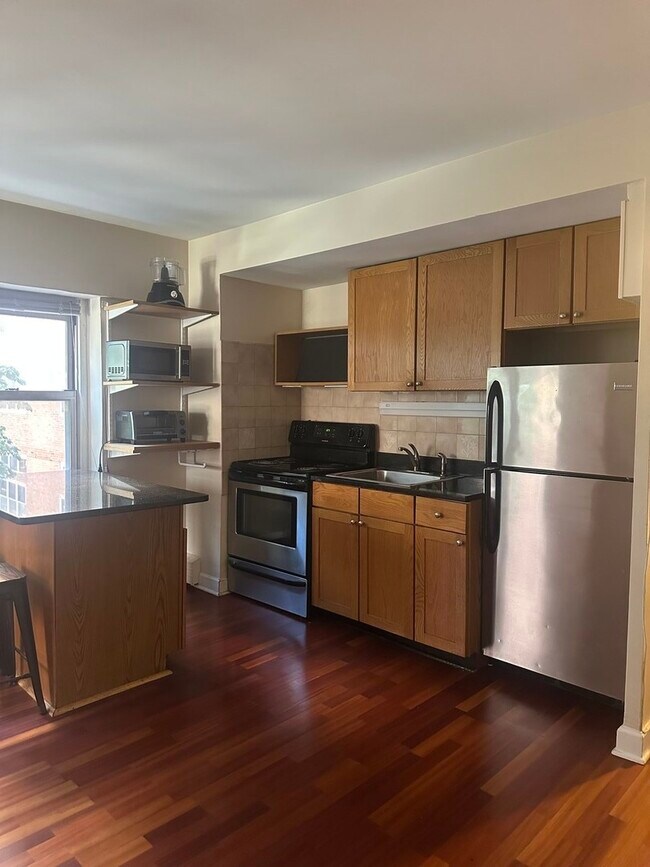 Photo - 4970 N Marine Dr