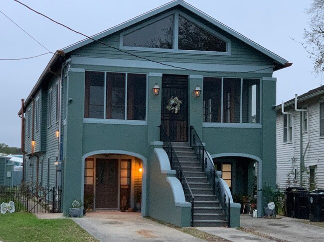 Photo - 1808 Moss St Townhome