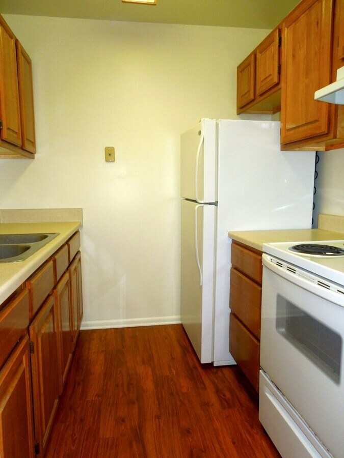 Photo - 941 Winston Rd Unidad #941
