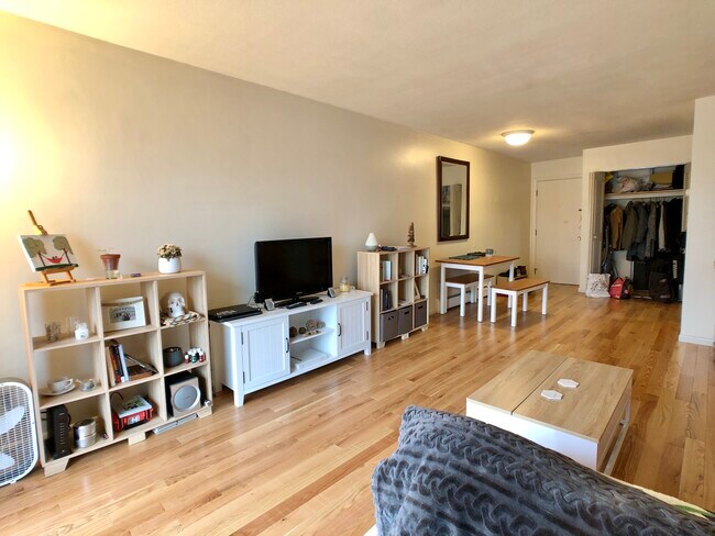 Photo - 804 Centre St Unit 306