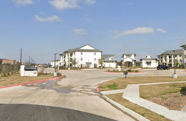 Building Photo - 5502 Henderson Unit #5502