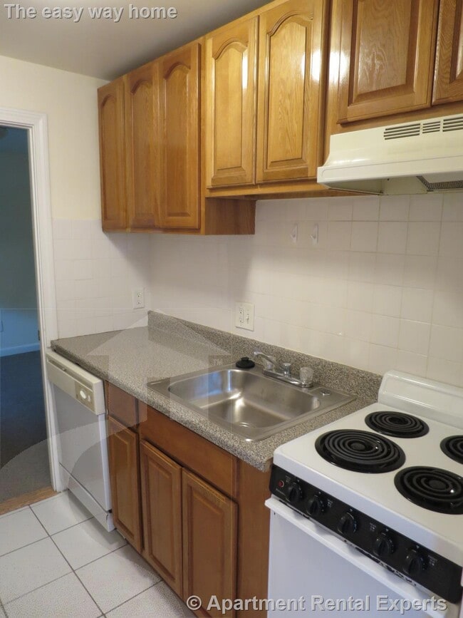 Photo - 80 Highland Ave Unidad #201