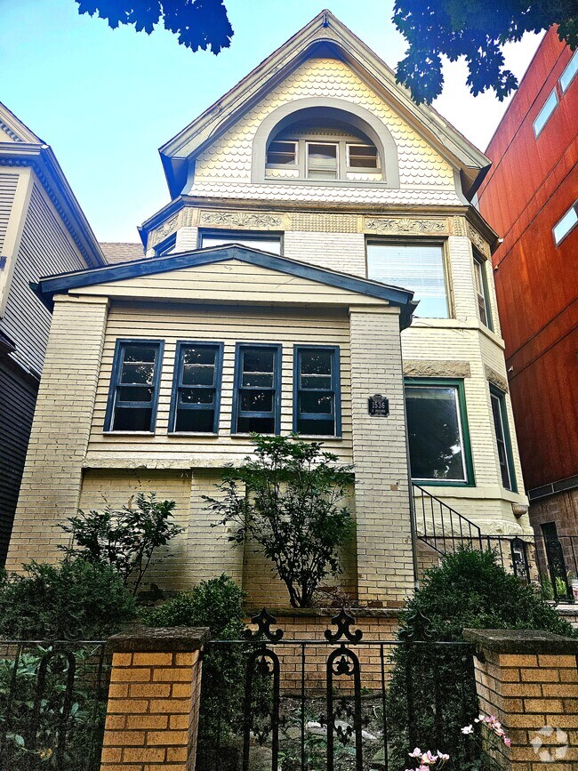 Building Photo - 1536 N Jackson St Unit 1 Rental