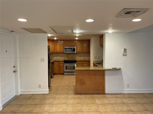 Photo - 4009 N Cypress Dr Unit 105