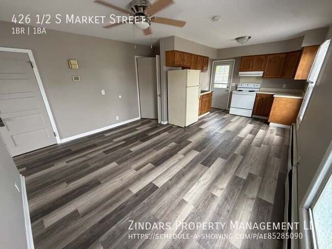 Photo - 426 1/2 S Market Street-