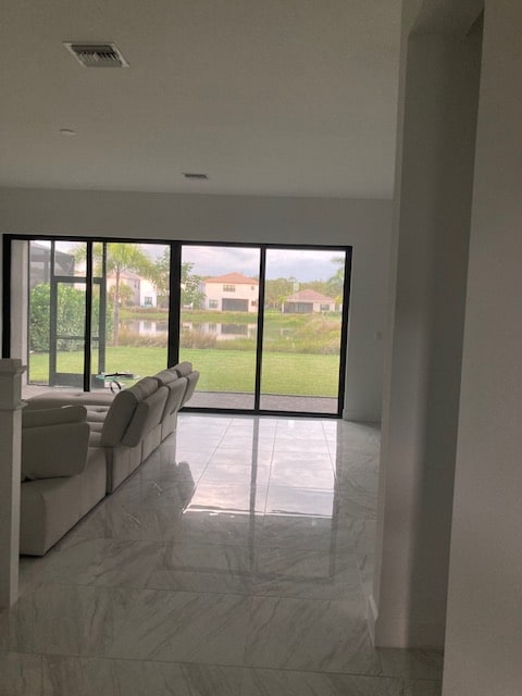 Photo - 20223 Ainsley St Casa