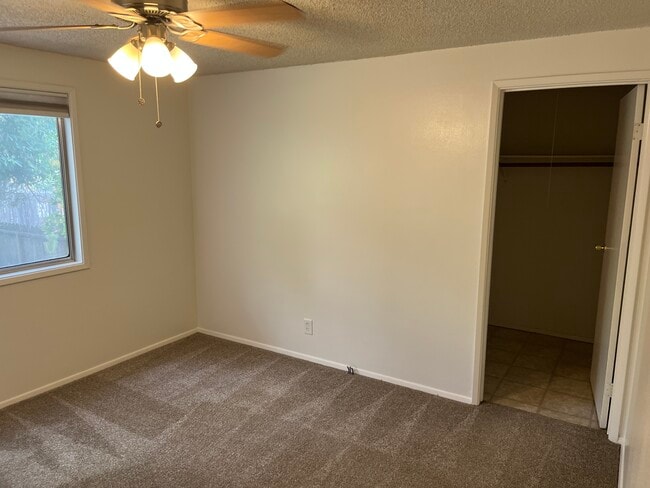 Photo - 567 Fairview St Unidad 4