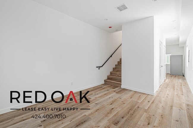 Photo - 6756 Ben Ave Unit 6756