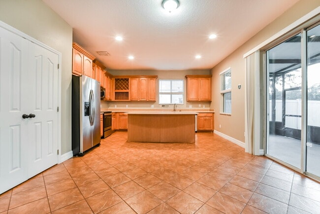 Photo - 1454 Blackwater Pond Dr