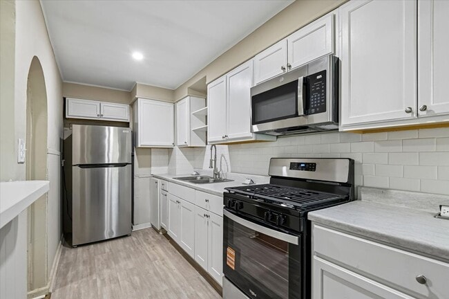 Photo - 5105 Chalgrove Ave