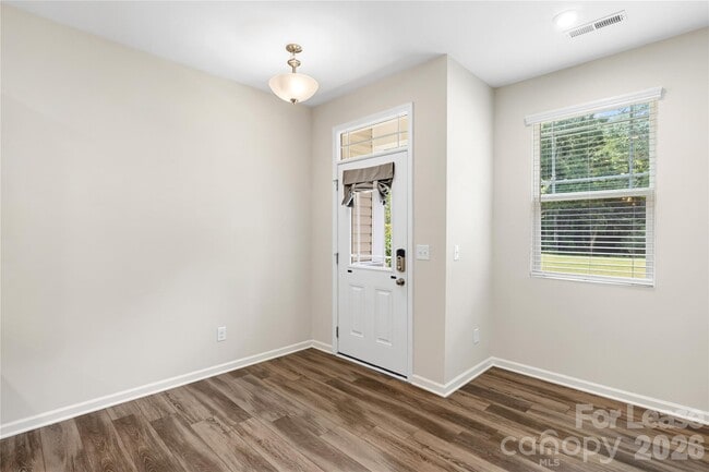 Photo - 1368 Galloway Rd