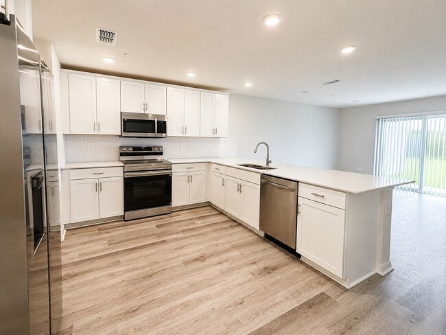 Photo - 318 Chesapeake Dr