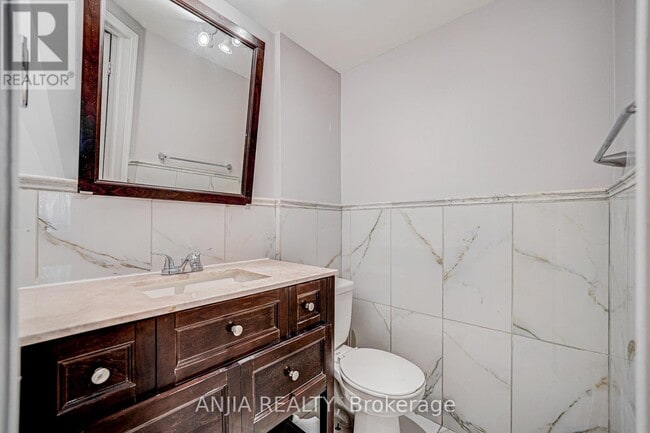 Photo - 146 Billingsley Crescent