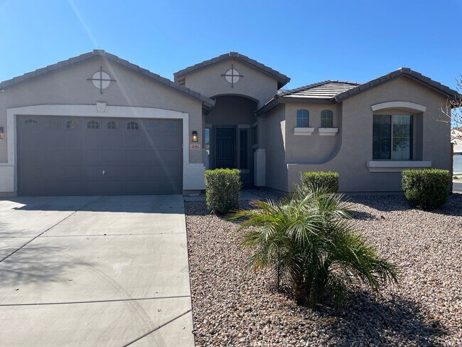 Photo - Beautiful Single Level 3 Bed/ 2 Bath + Den Home In Maricopa. Tons of Upgrades Throughout!