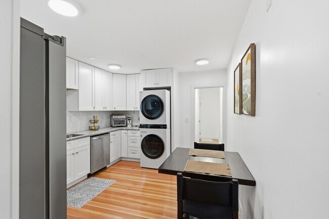 Photo - 31 Quimby St Unit 31