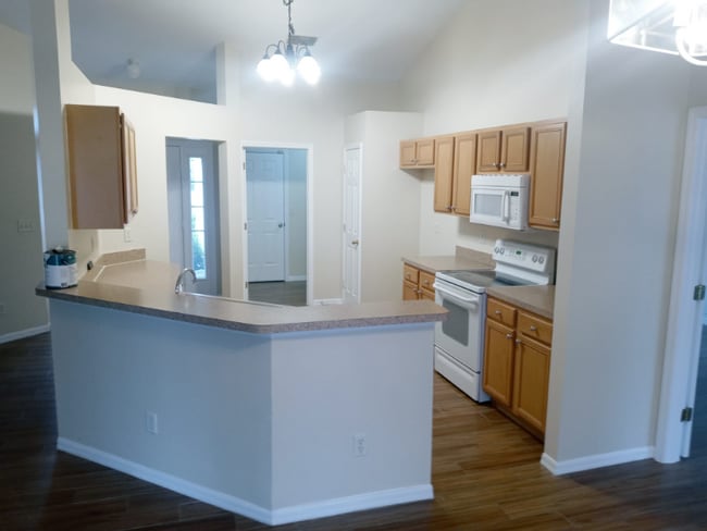 Photo - 2301 SW 25th St