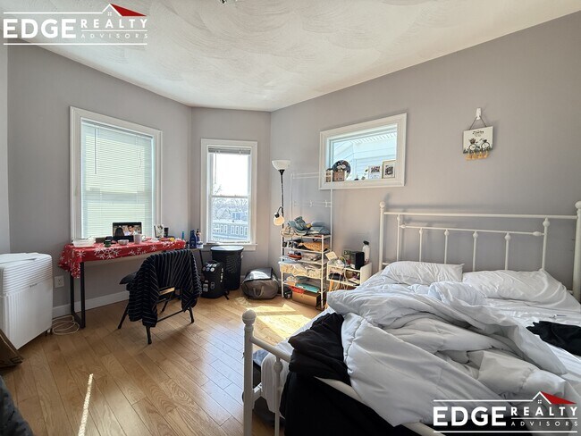 Photo - 83 Newbury St Unit 3