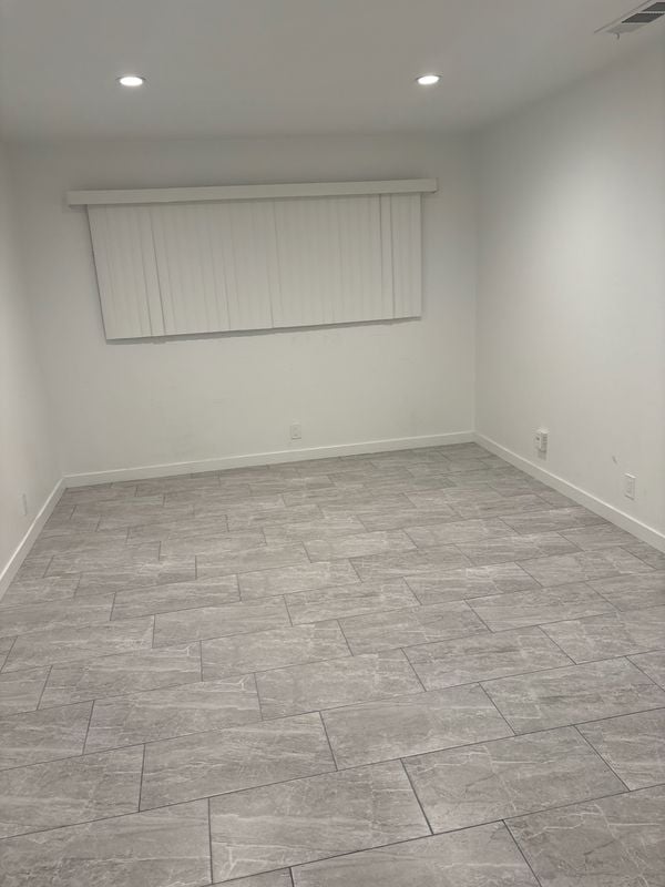 301 N Tustin Ave Unit C