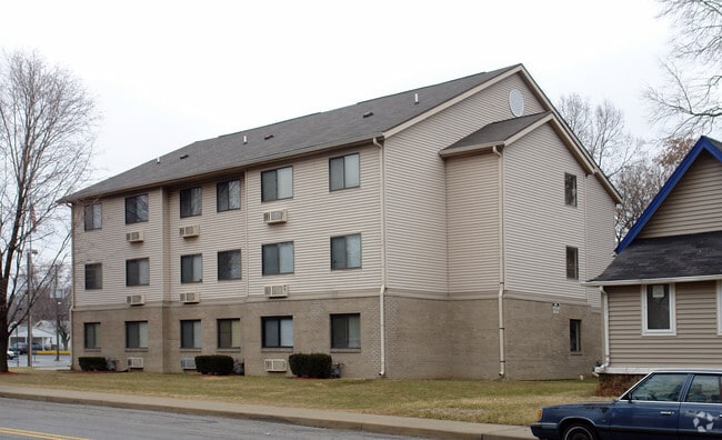 Photo - Mount Paran Square Apartments