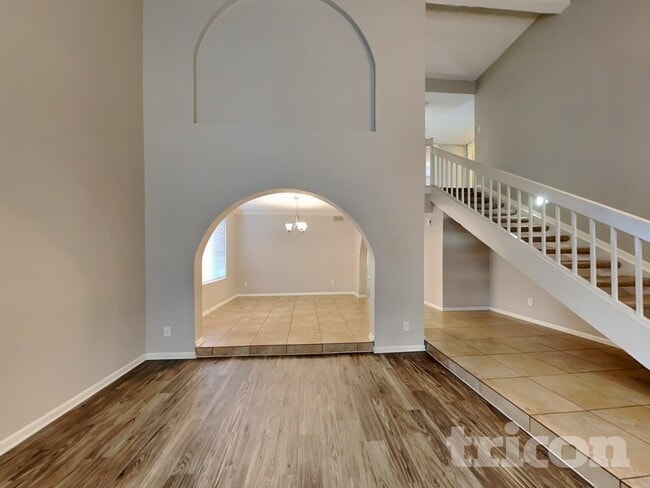 Photo - 4633 W Bluefield Ave