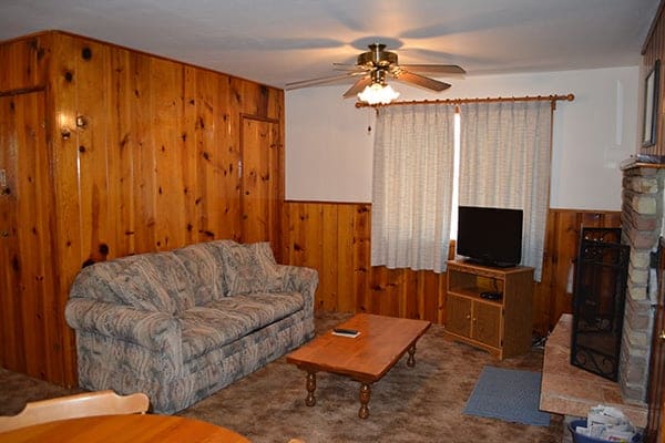 Photo - 237 E White Mountain Blvd