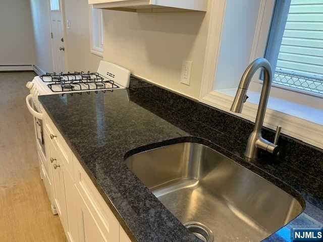 Photo - 76 Grant St Unit 4