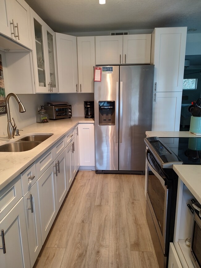 Photo - 541 S Peninsula Ave Unit Coronado Arms