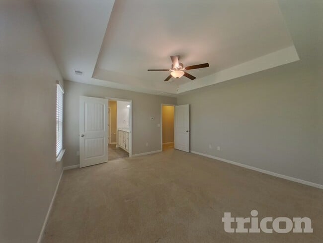 Photo - 618 Grantleigh Dr