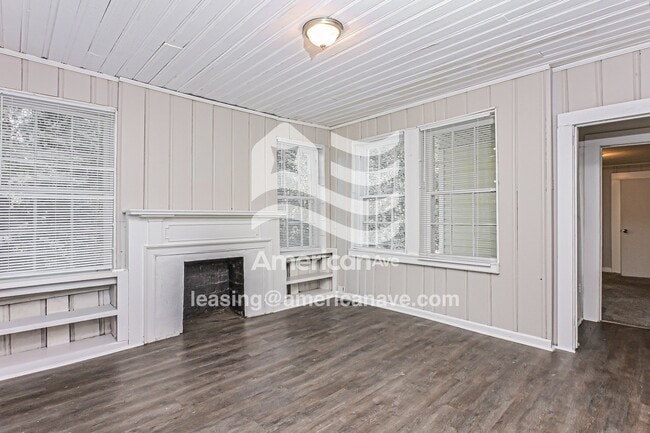 Photo - 916 Glenridge Dr