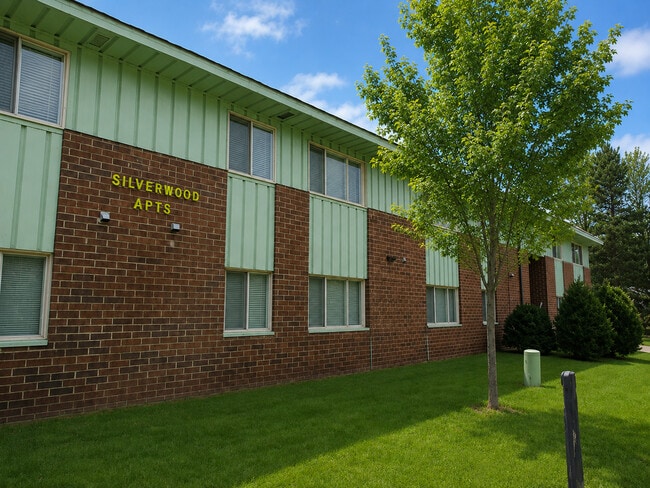 Building Photo - Silverwood Apartments