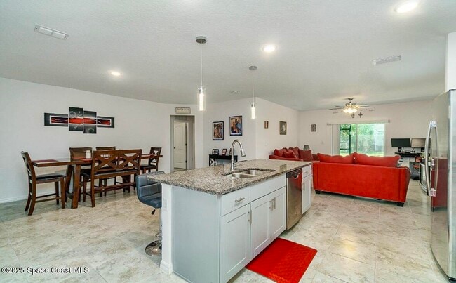 Photo - 183 Copenhaver Ave NE