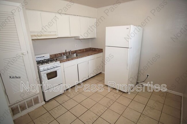 Photo - 120 S Carolina Dr