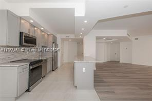 Photo - 19500 Turnberry Way Unidad # 6E Rental