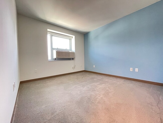 Photo - 988 Halekauwila St Unit 1001