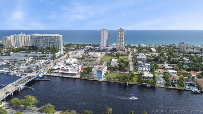 Photo - 105 S Riverside Dr Unit 102