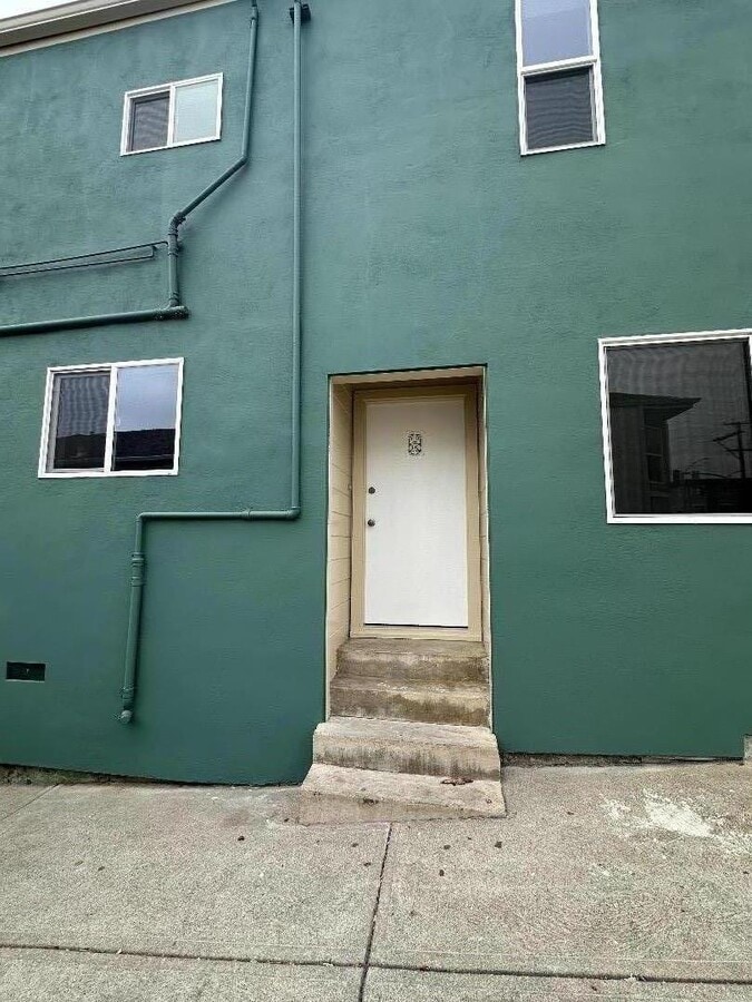 Photo - 509 Commercial Ave Casa