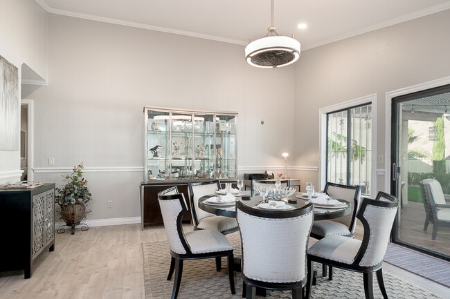 Photo - 429 Smoky Cir