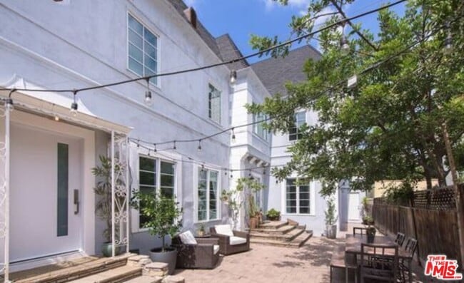 Photo - 9373 W Olympic Blvd