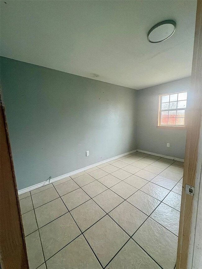 Photo - COMING SOON! 3 BED HOUSE!