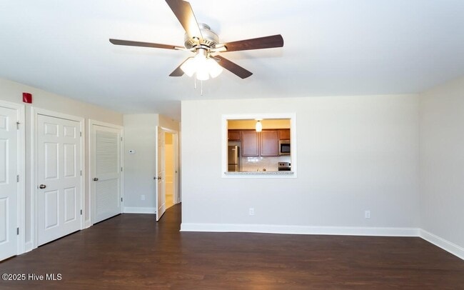 Photo - 212 Orlando Wy Unit B