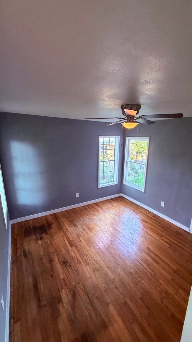 Photo - 311 Glamis Ave Unit 311 GLAMIS AVE #2