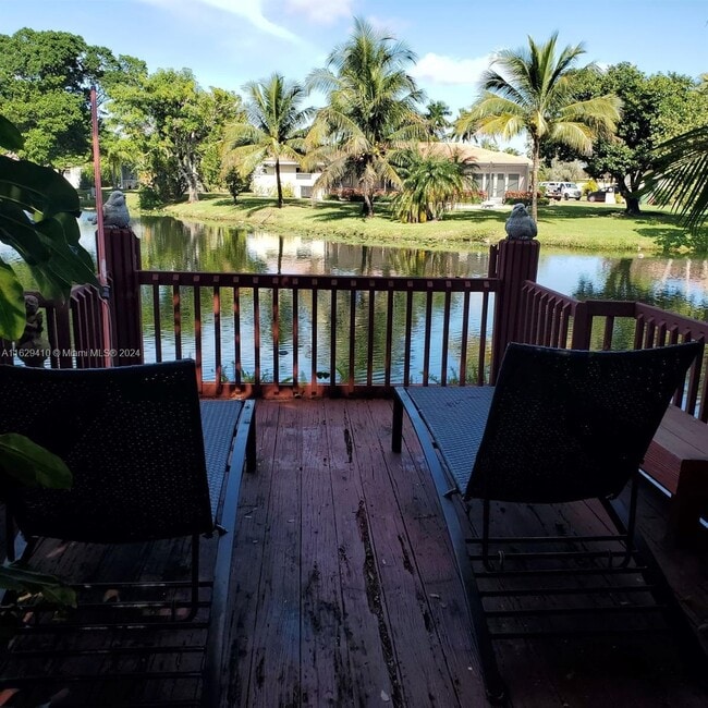 Photo - 16621 Royal Poinciana Dr