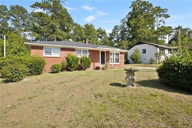 Photo - 709 Shambrey St