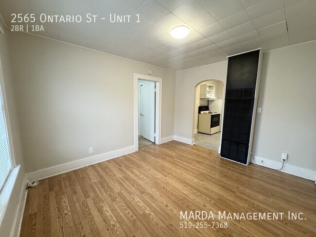 Photo - COZY 2BED/1BATH MAIN FLOOR UNIT IN WALKERVILLE PLUS HYDRO & GAS! Unité 1