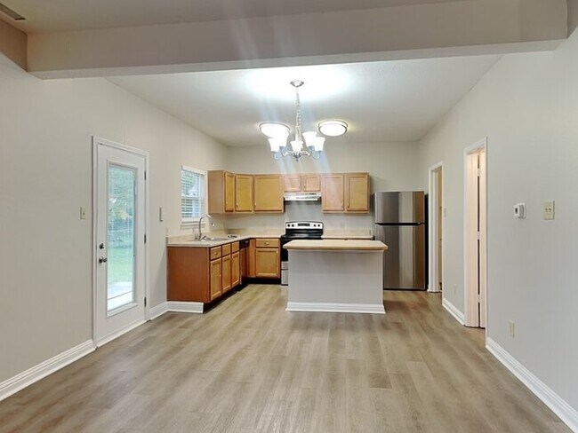 Photo - 6517 Apple Branch Ln