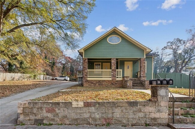 Building Photo - 891 N Eugenia Pl NW