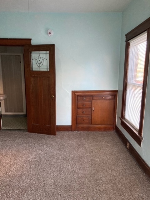 Livingroom - 2112 Wyoming St Apartments Unit B