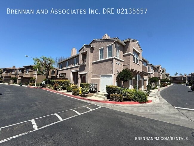 Building Photo - 814 Caminito Francisco Unit #1