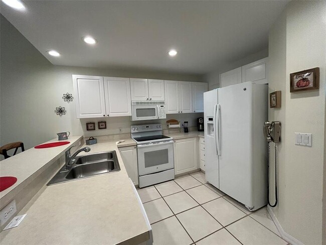 3605 54th Dr W